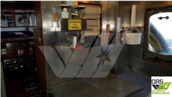 出售热心卖家的24米工作船