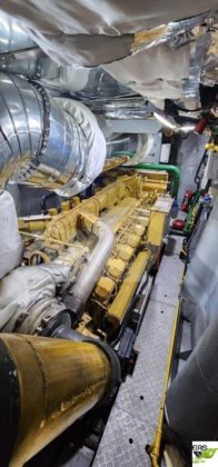 40m、320人乗りの客船を販売します