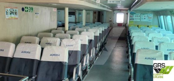 40m、320人乗りの客船を販売します