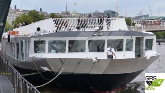 50mレストラン船、固定式販売