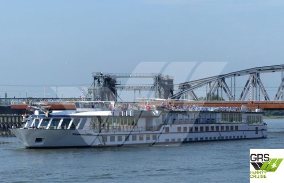 出售110米内河船