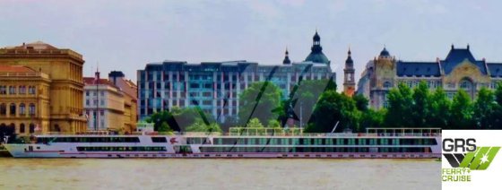 出售135米内河船