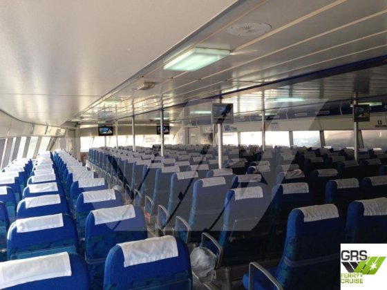 出售35米341座客船