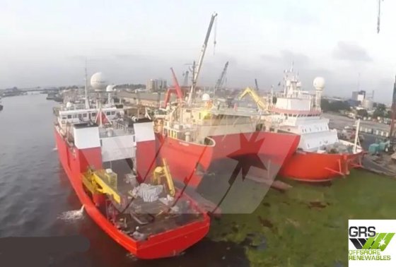 65m マルチパーパス船