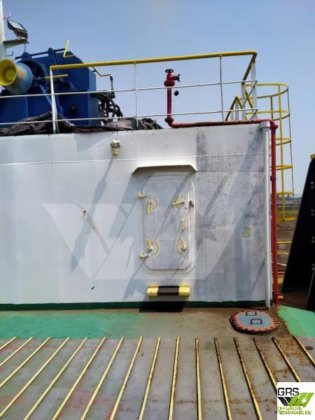 出售88米甲板货船