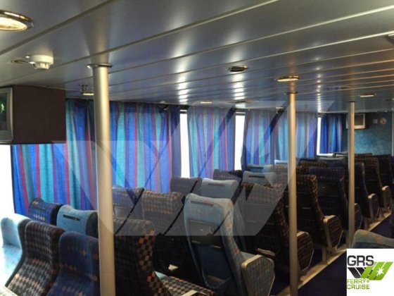 出售41米267座客船