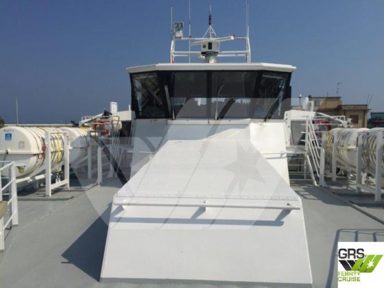 出售41米267座客船