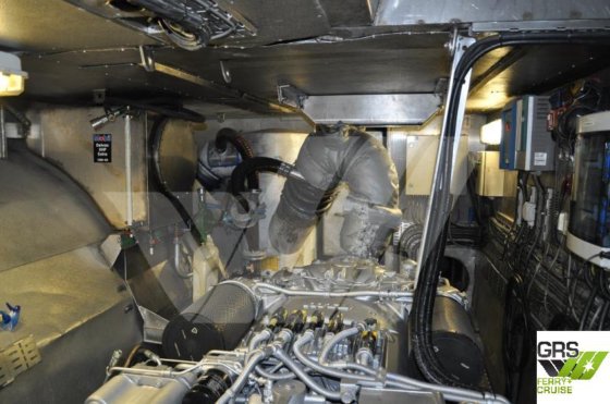 出售24米125座客轮