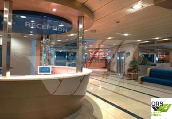 153米 2,048名乘客