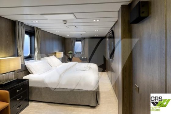 105m 215人乗り 一般貨物