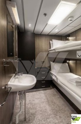 105米 215 乘客 普通货物