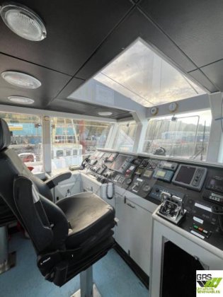 出售19米12座船员转运船