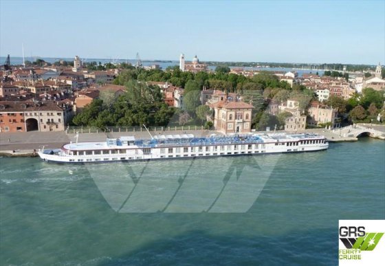 110米长游轮出售