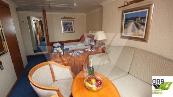 139m、420人乗りクルーズ船販売中