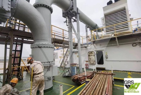 117mの牽引式サクションホッパー浚渫船販売中