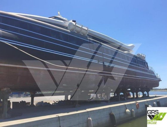 出售一艘56米450座客船