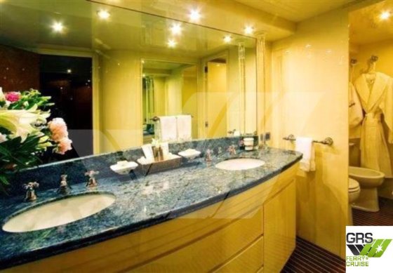 30m 10人乗りヨット販売中