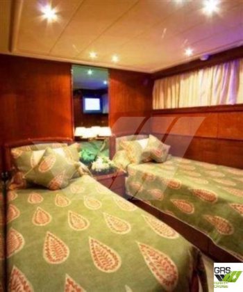 30米10座游艇出售