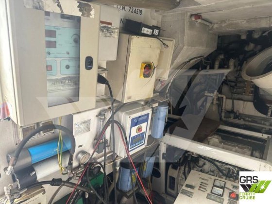 30m 10人乗りヨット販売中