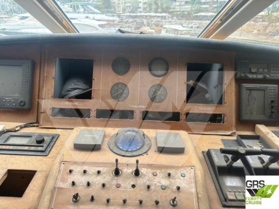 30m 10人乗りヨット販売中