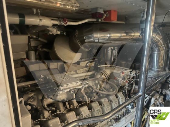 30米10座游艇出售