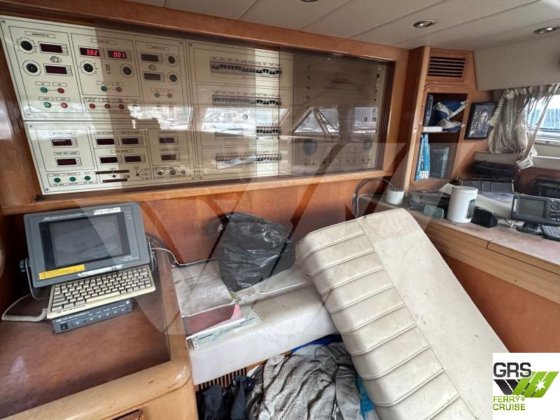 30米10座游艇出售