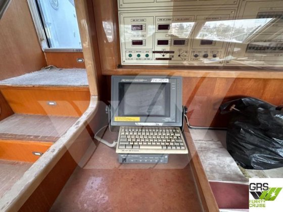 30米10座游艇出售