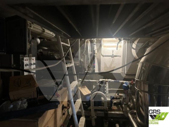 30m 10人乗りヨット販売中