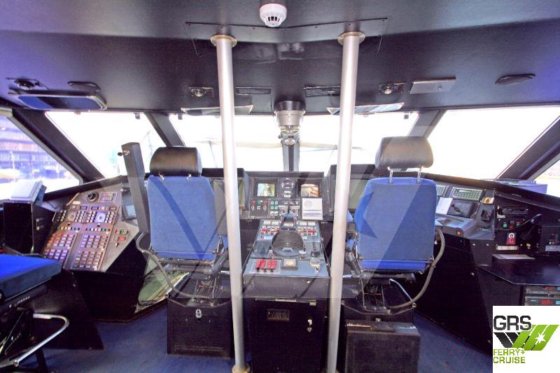 39m、243人乗りの客船を販売します