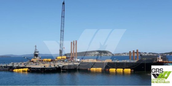 122m 32m ポンツーン