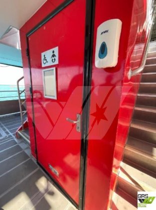 34m、298人乗りの客船を販売します