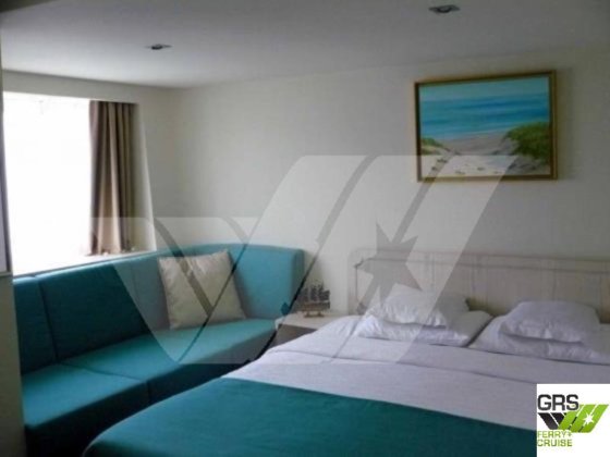 107m、182人乗りのクルーズ船を販売中