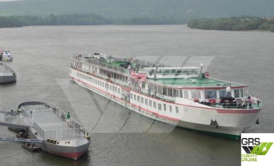 107m、182人乗りのクルーズ船を販売中