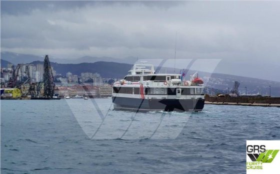 出售41米351座客船