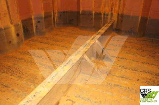 浅喫水作業台船(油回収タンク容量30m、10mポンツーン付き)