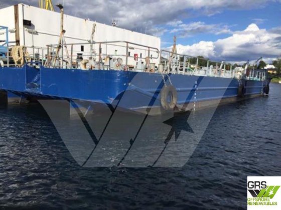 浅喫水作業台船(油回収タンク容量30m、10mポンツーン付き)