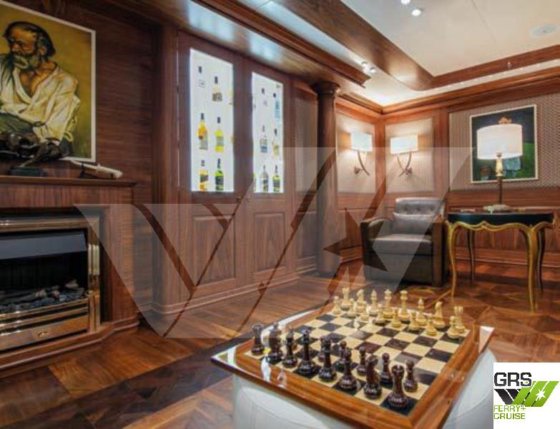 60米12座游艇出售