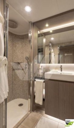 126米172座邮轮出售