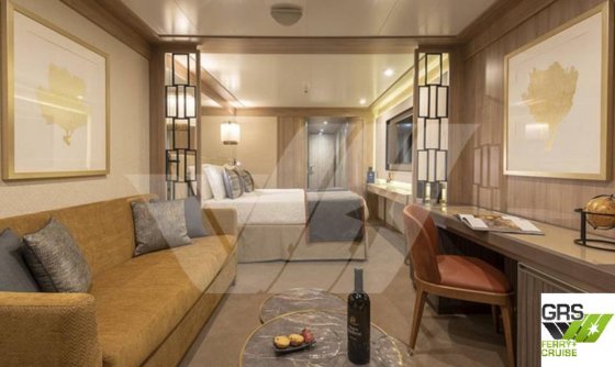 126m、172人乗りのクルーズ船を販売中