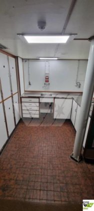 出售47米380座住宿船