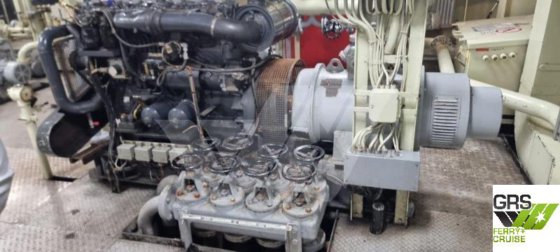 出售47米380座住宿船