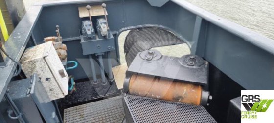 出售47米380座住宿船