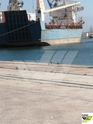 92m、896レーンメーターのRoRo船販売中