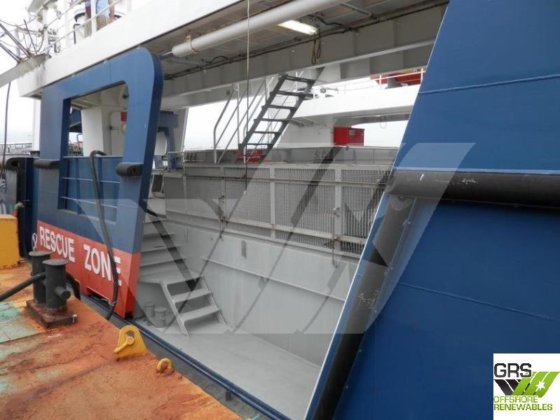 出售69米渔政巡逻船