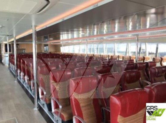 出售42米199座客船