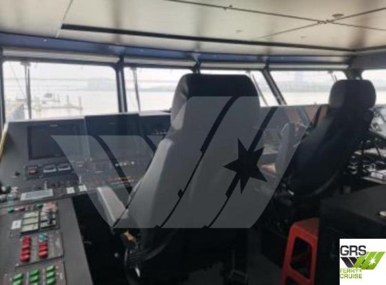 42m、199人乗りの客船を販売します