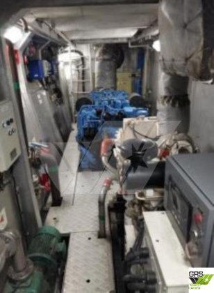 出售42米199座客船