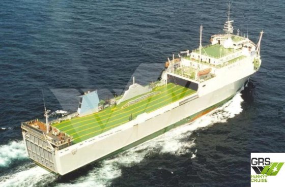 113m、1015レーンメーターのRoRo船販売中