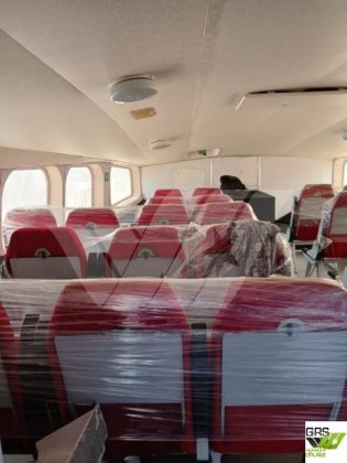 35m、155人乗りの客船を販売します