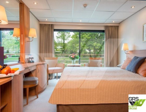 132m内陸水路船販売中